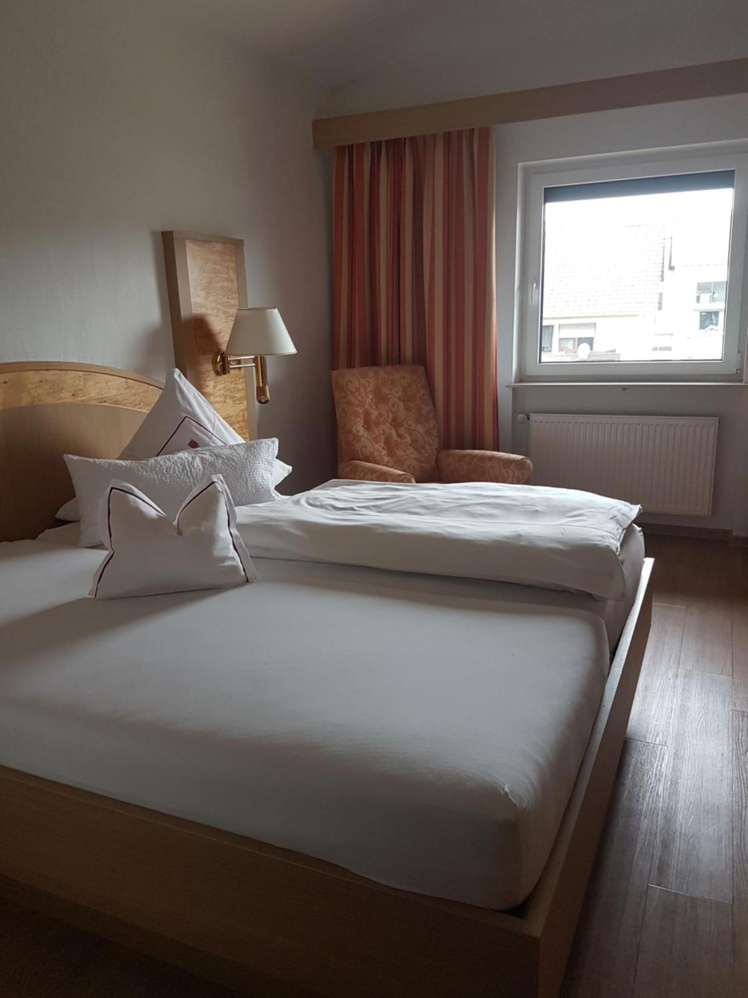 Hotel Muehlenthal Gmbh Schwalbach Eksteriør bilde