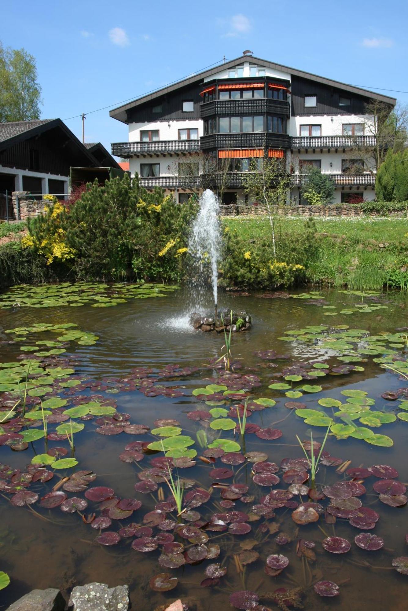 Hotel Muehlenthal Gmbh Schwalbach Eksteriør bilde